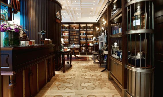 Antique and custom-made wooden floors 