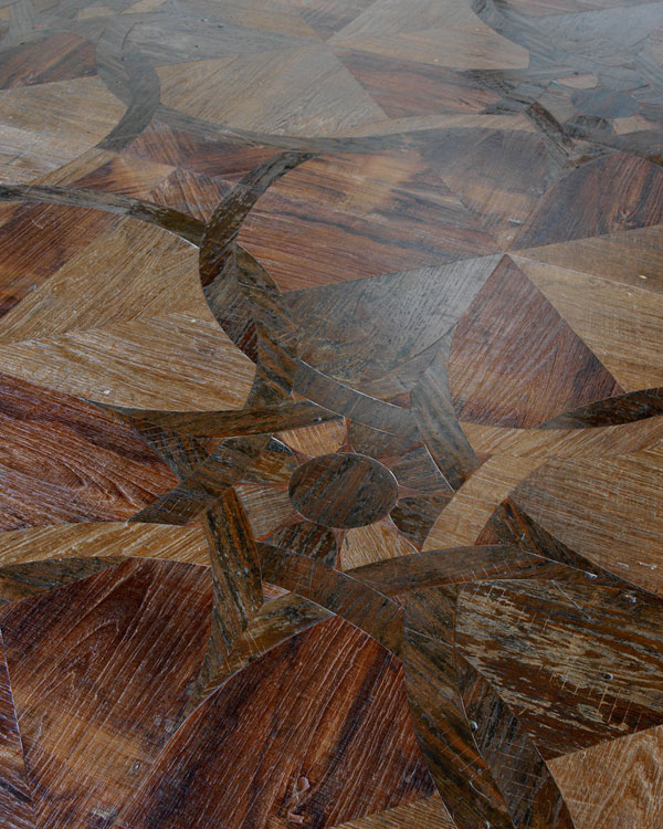 Antique and custom-made wooden floors 